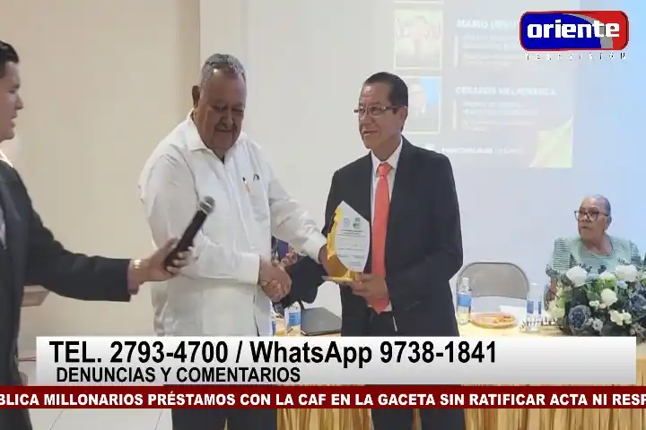 Image from Oriente Televisión Canal 28: EN VIVO: Ceremonia de celebración y premiación a la prensa danlidense....