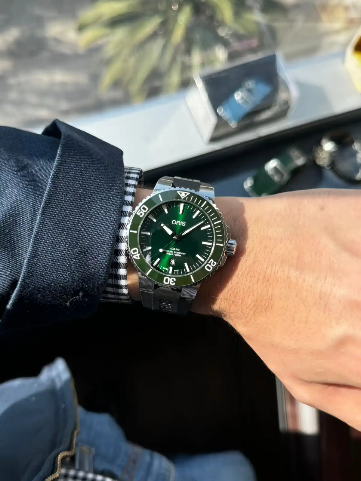 Image from Relojes Club Chile 🕰️: Nada tan hermoso como este Aquis Date en verde 😍... ya en la web, FUL...
