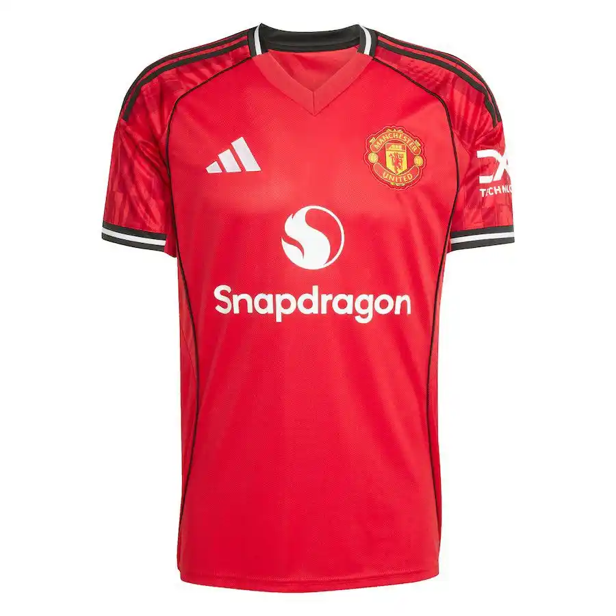 Image from LiveScore Bet Nigeria: ๐จ๐ด ๐๐
๐
๐๐๐๐๐ | Manchester United's new home kit for the 2025/...