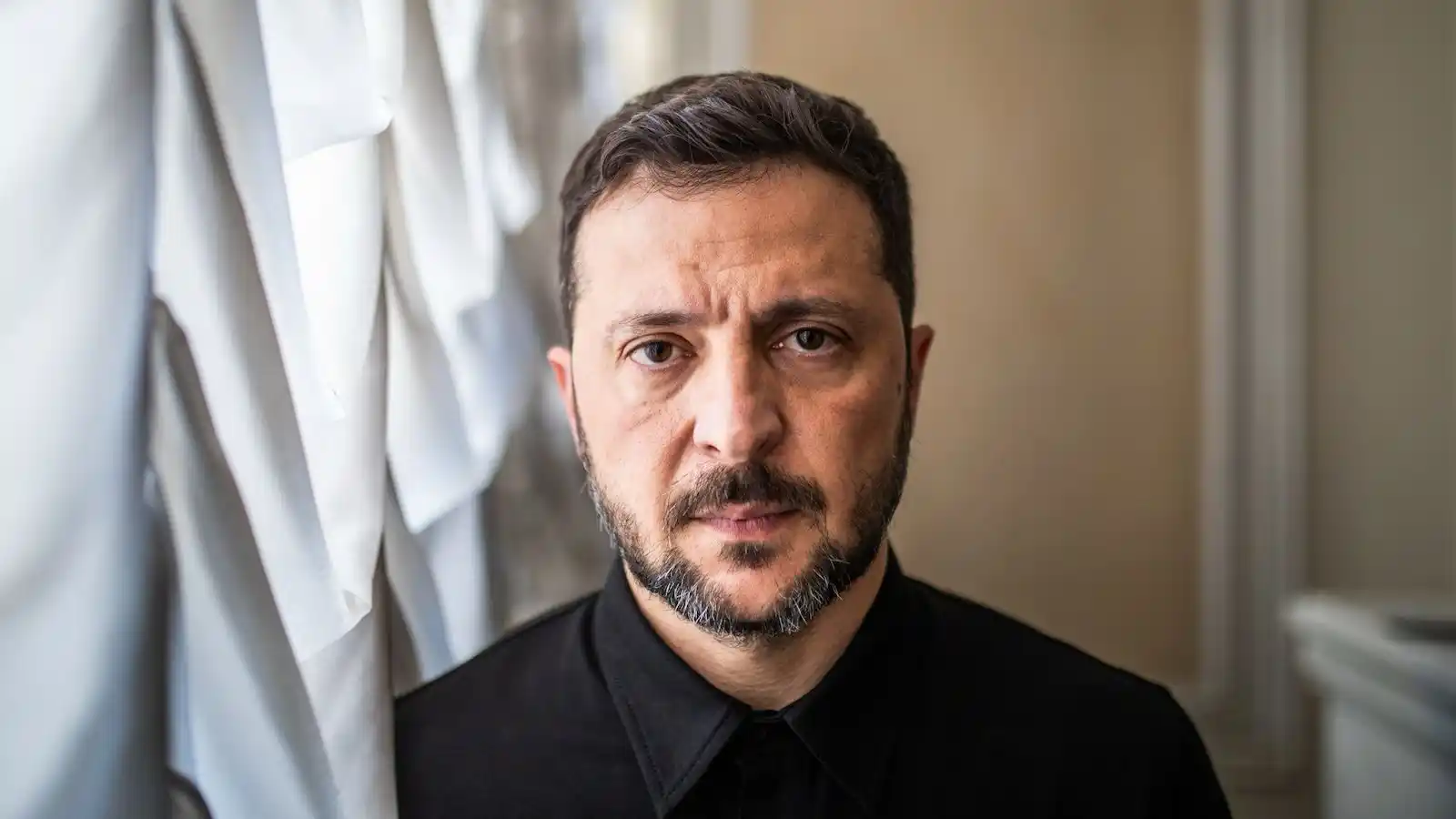 Image from ЁЖ/EJ: *Zelensky slams Hungary’s Orbán*: 1. _Using his face on anti-Ukraine ...