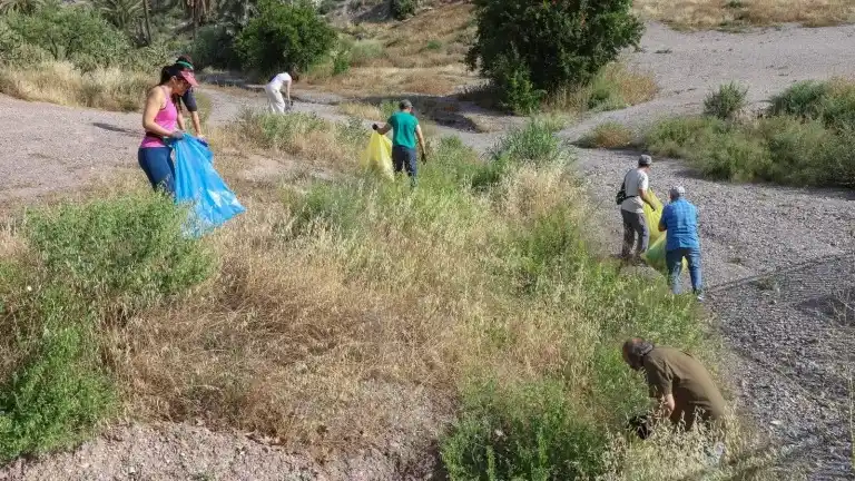 Image from Cope Lorca y Águilas: ♻️Limpieza de basuraleza en <a class="text-blue-500 hover:underline cu...