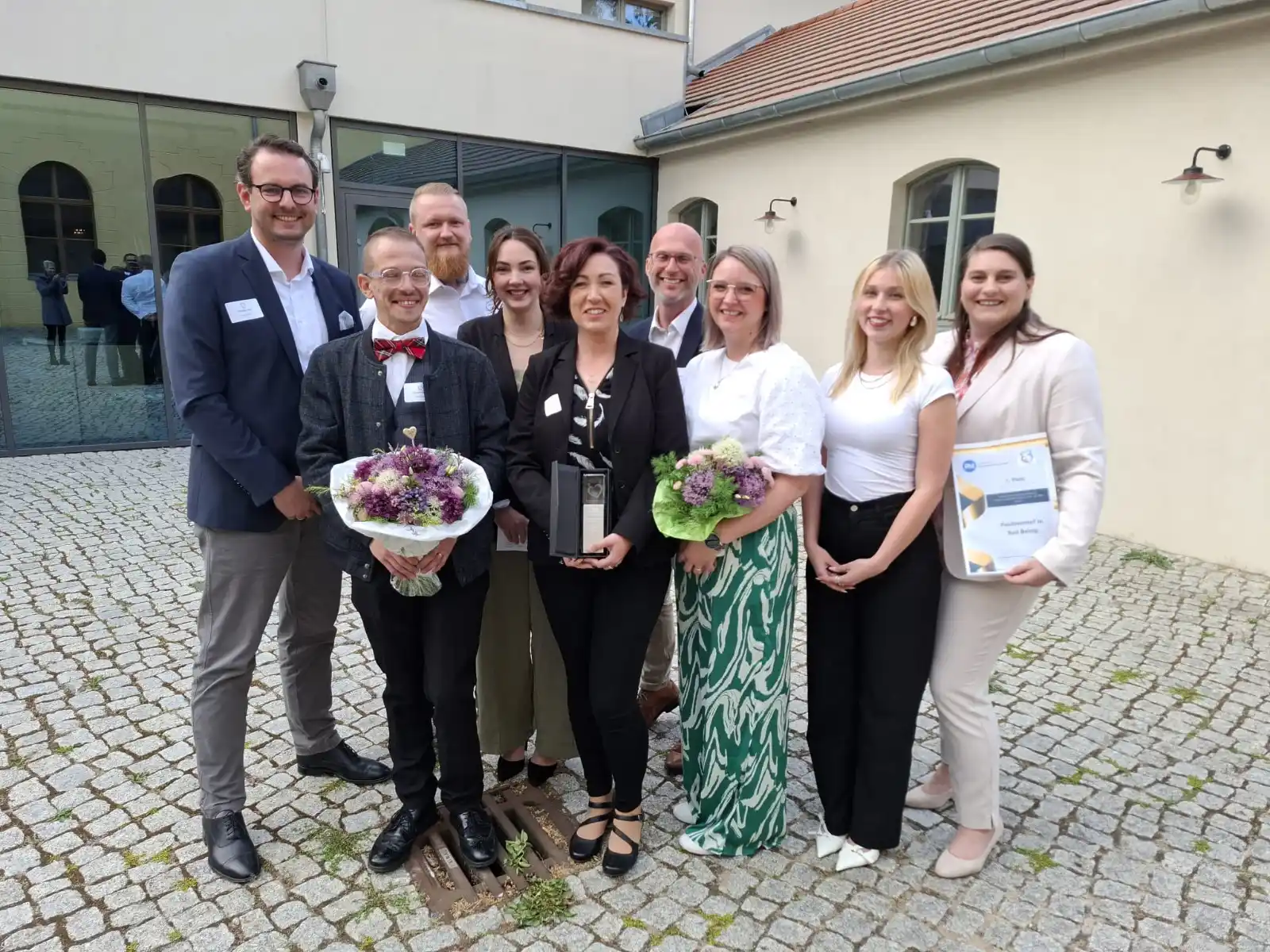 Image from PM 365: Paulinenhof erhält Unternehmerpreis „Familienfreundlich in PM“ https:/...