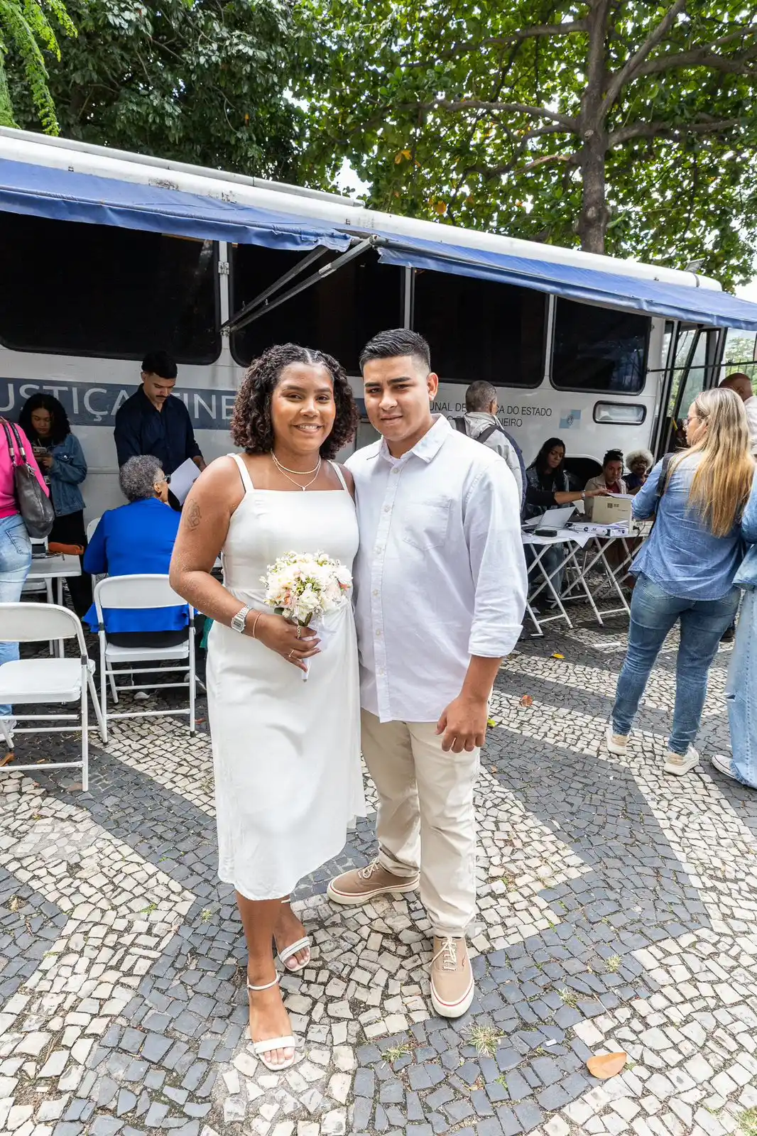 Image from TJRJ: Teve casamento, teve requalificação civil e muito amor no ar na Centra...
