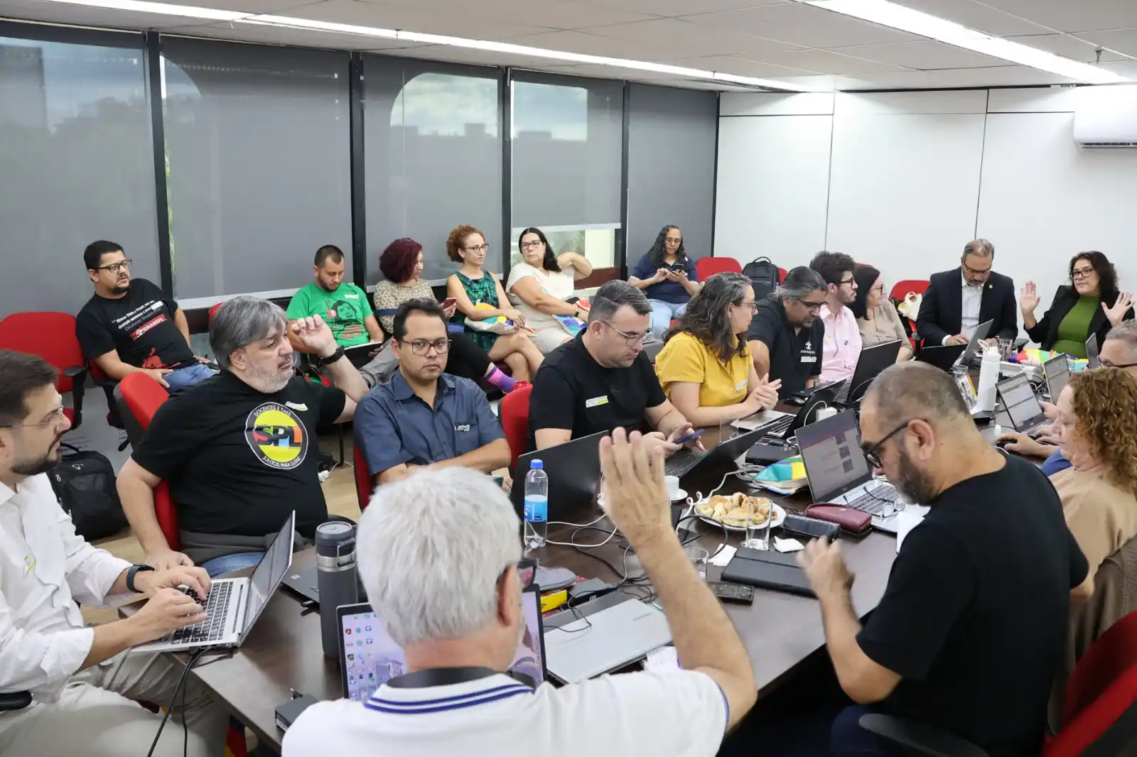Image from SINASEFE Notícias: 🧐 *Carreira TAE* 🪜  ✅ Comissão Nacional de Supervisão da Carreira TA...