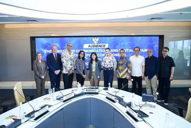 Image from FMB9: Menteri Komunikasi dan Digital Meutya Hafid dalam audiensi dengan Pres...