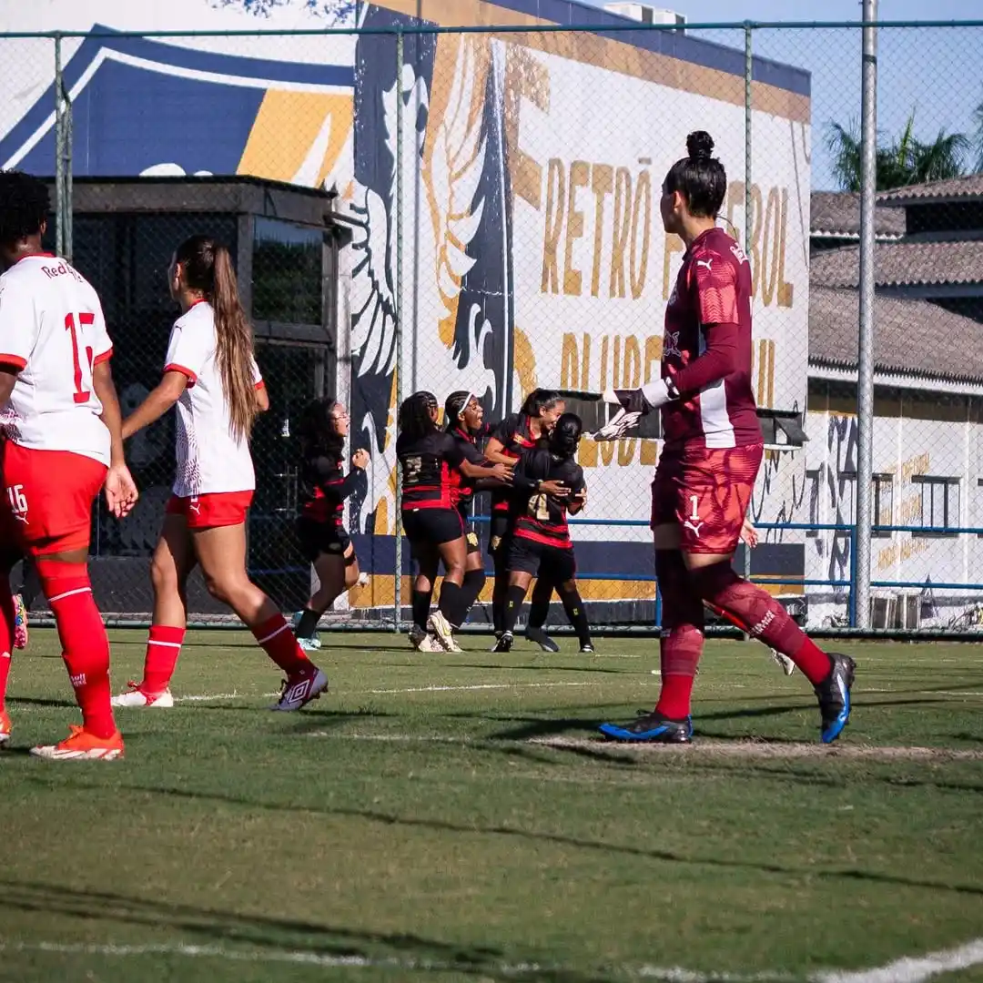 Image from Futebol Pernambucano - FPFPE: *Sport estreia com vitória no Brasileirão Feminino Sub20* _O time per...