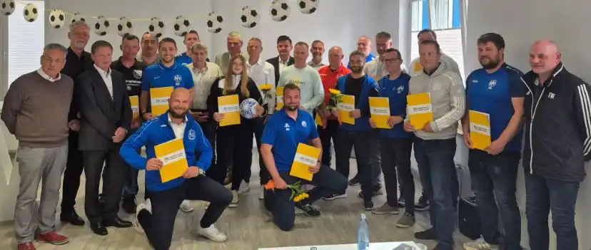Image from VfB Germania Halberstadt e.V.: Fußball: ... 4 Germanen erhielten BC-Zertifikat Einen langen Weg haben...