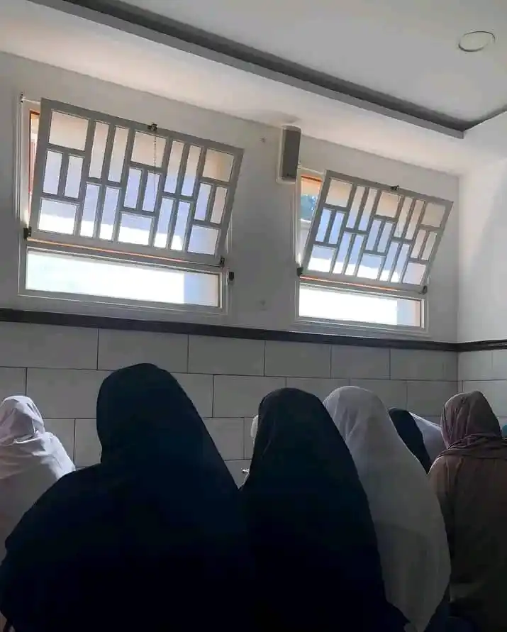 Image from کـٰٖٜٜ۬ྱـٱࣲࣥنۨٱࣲࣥلࣥ بِنۨٱࣲࣥتࣥ✰ عٰٓٱࣲࣥیس۪۪ثۭـུ۪۪ྃـ۪۪ہ: `حدیث امروز` *رسول اللهﷺ فرمودند:* *« قَالَ اَللَّهُ تَعَالَى وَجَبَ...