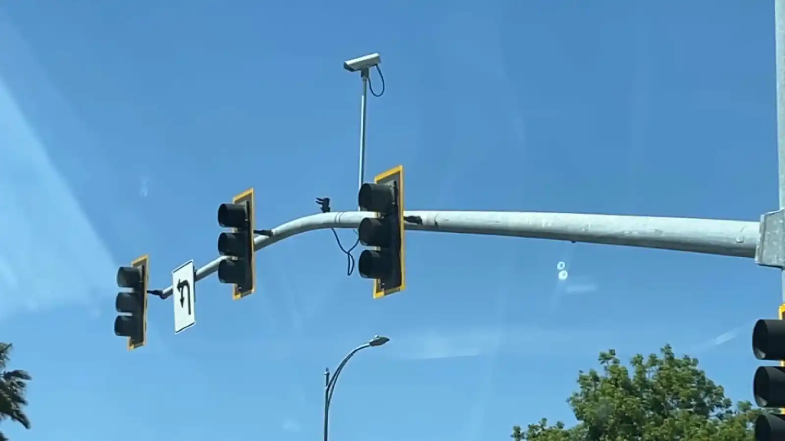 Image from Telemundo 48 Área de la Bahía: La Ciudad de San José instalará 33 cámaras lectoras de velocidad con e...