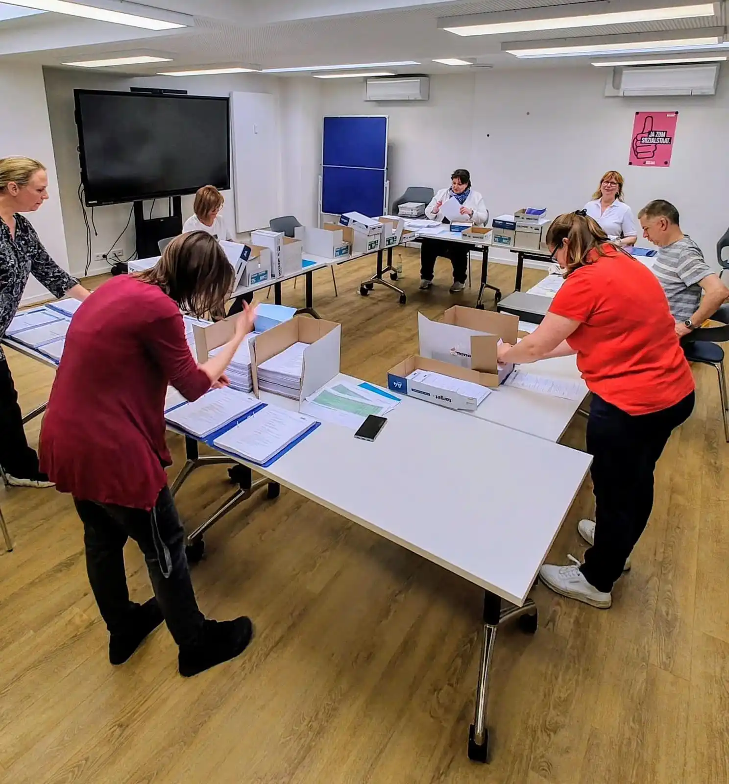 Image from Sozialverband VdK NRW: Teamarbeit, wie sie sein soll. Unsere Kolleginnen und Kollegen in der ...