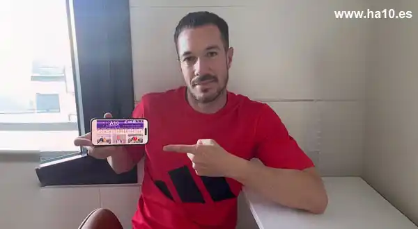 Image from HA10: 🌍⚽ Entre culturas, sueños y títulos Víctor Mongil comparte en HA10 su...