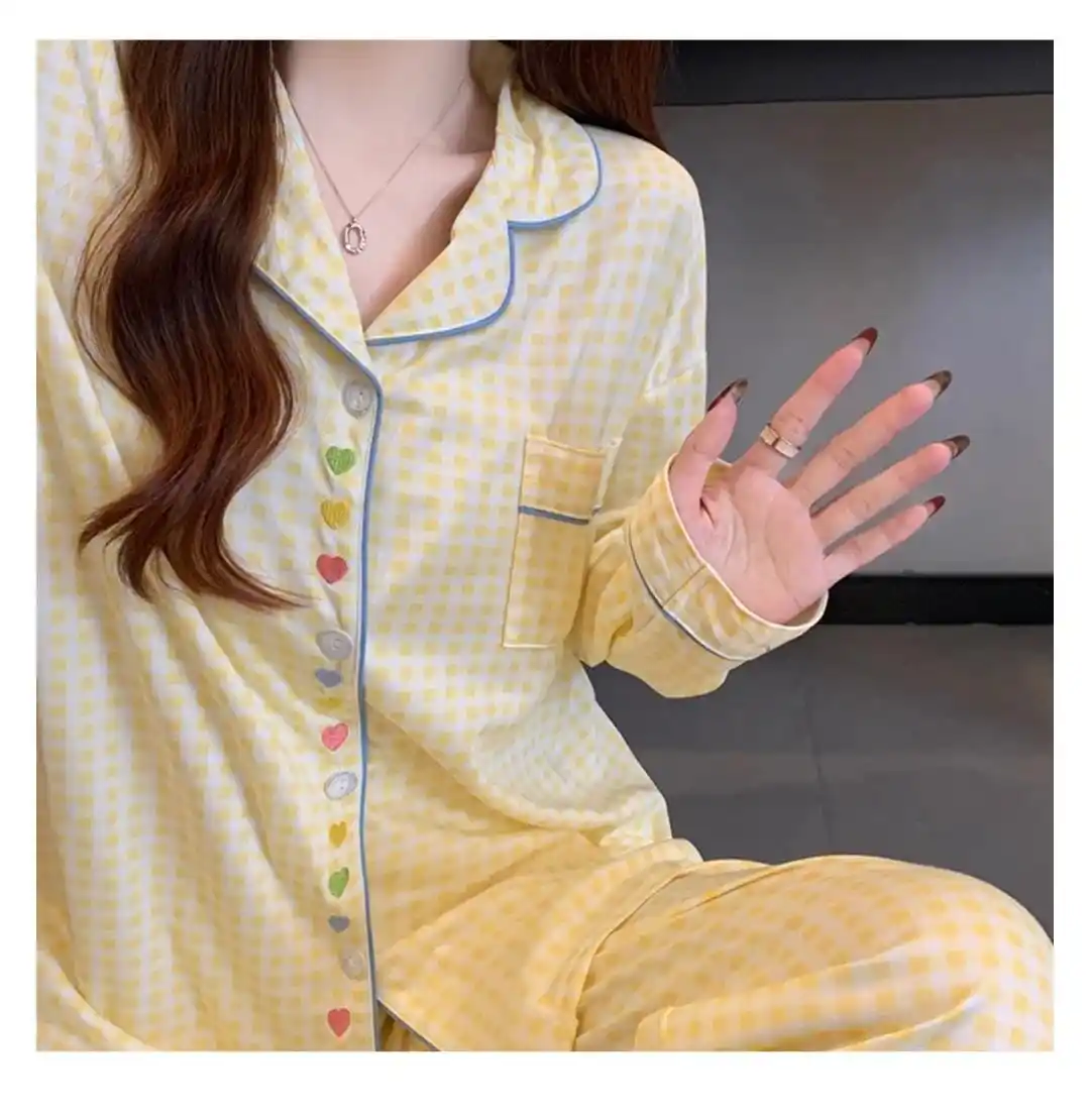 أزياء فيستيس نوڤا post