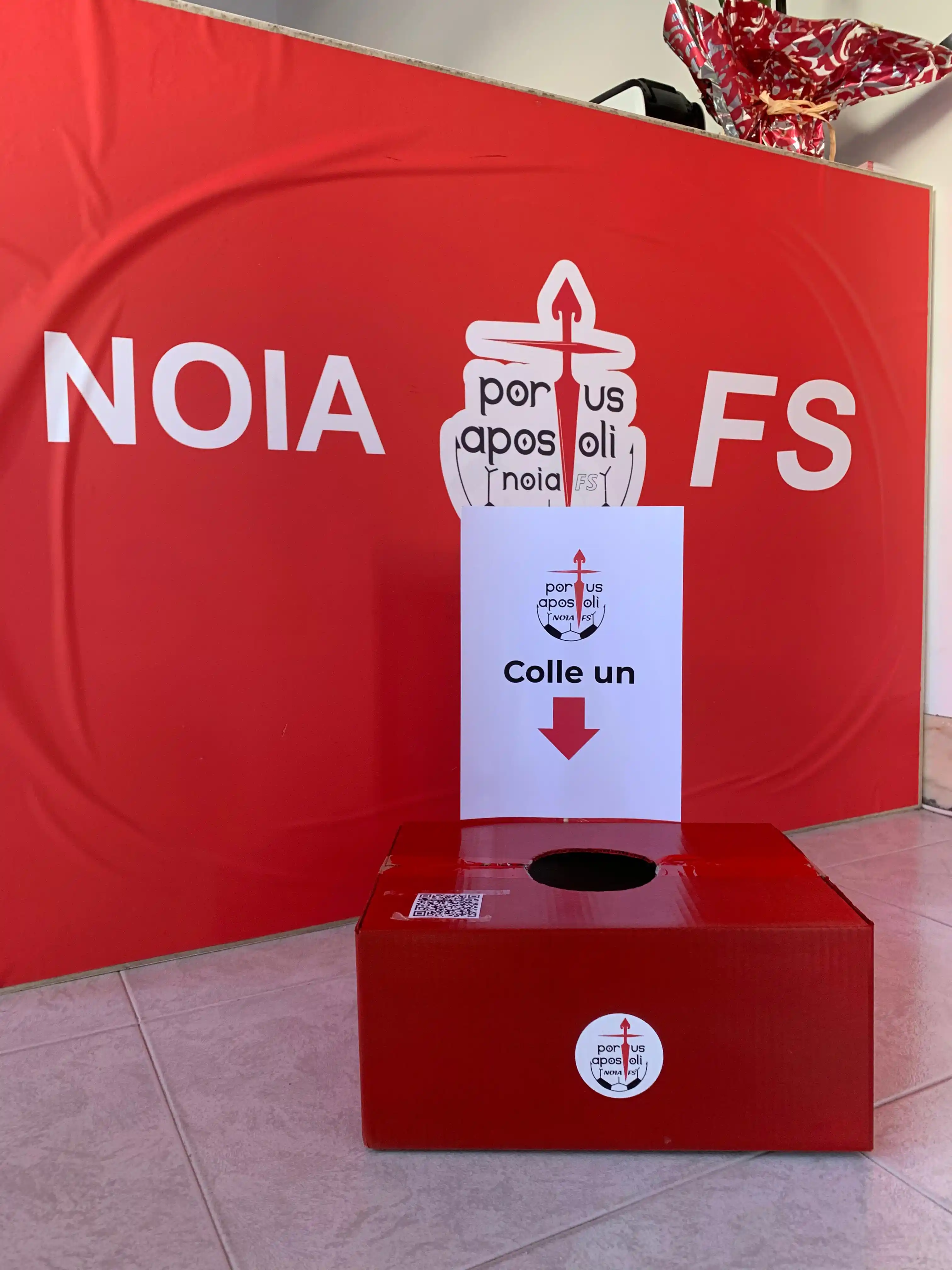 Image from Noia Portus Apostoli FS: Adhesivo número 3: aquí pecharemos cada día, no noso Local Social (Rúa...