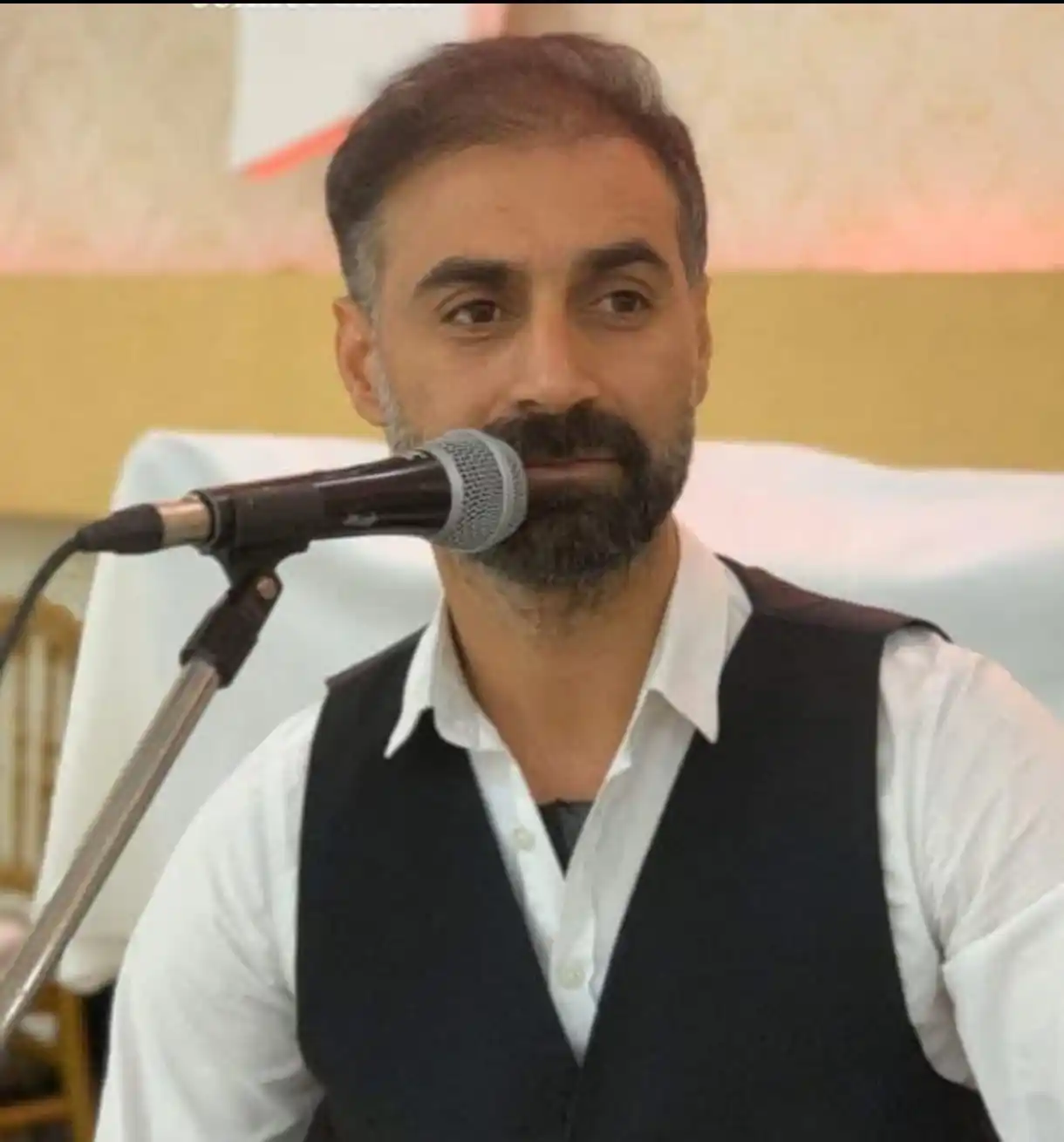 Image from NASHEED DİYARI: Bu seferde bir cami hocası kendini astı..!  Diyanetten atılmış, eşinde...