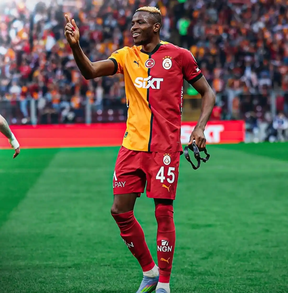Image from Goal | Stream | Sports: 🚨 Man Utd have resumed discussions with Victor Osimhen, who is still ...