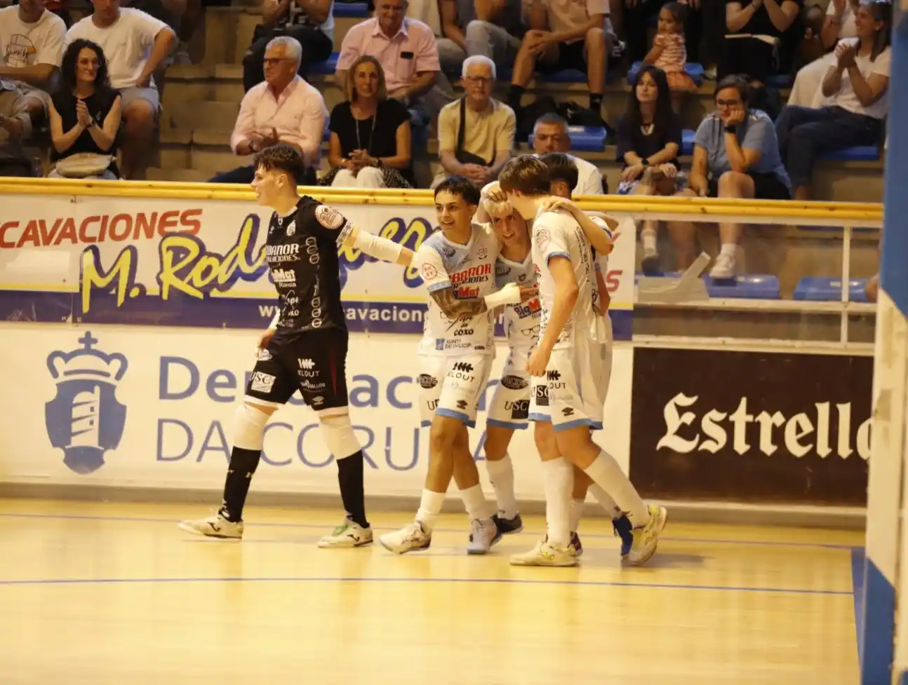 Image from Noia Portus Apostoli FS: 🆚 O Wanapix Alagón Multiservicio AD Sala 10, rival do noso 𝗫𝘂𝘃𝗲𝗻...