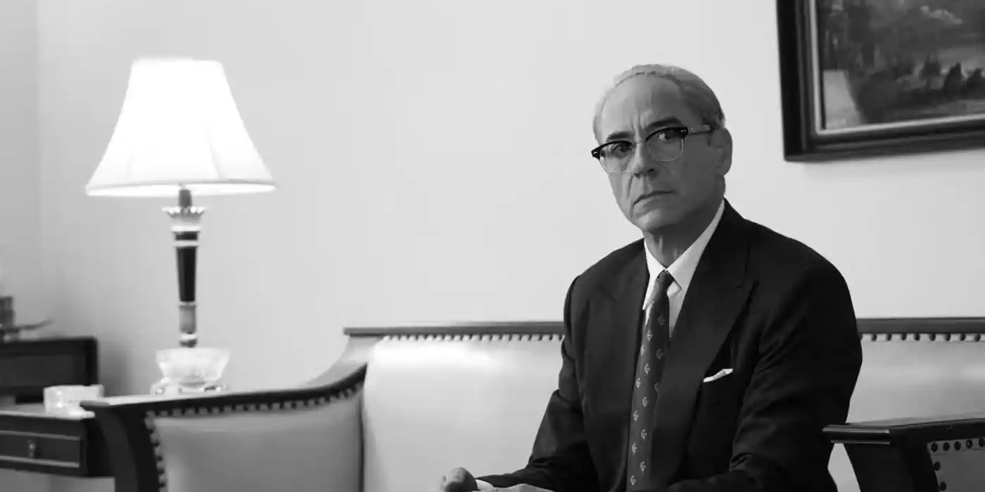 Image from De película 🎬: -“Perdón, almirante. He parado para comprar esto. Parece bastante favo...