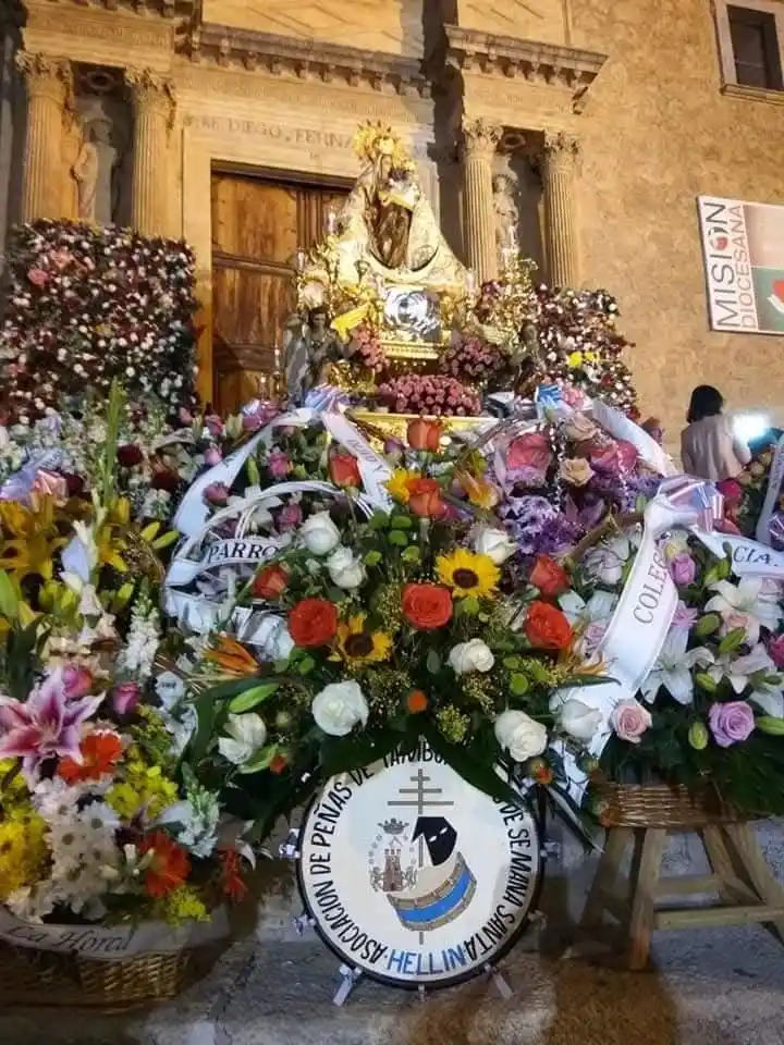 Asociación Peñas y Tamborileros HELLÍN post