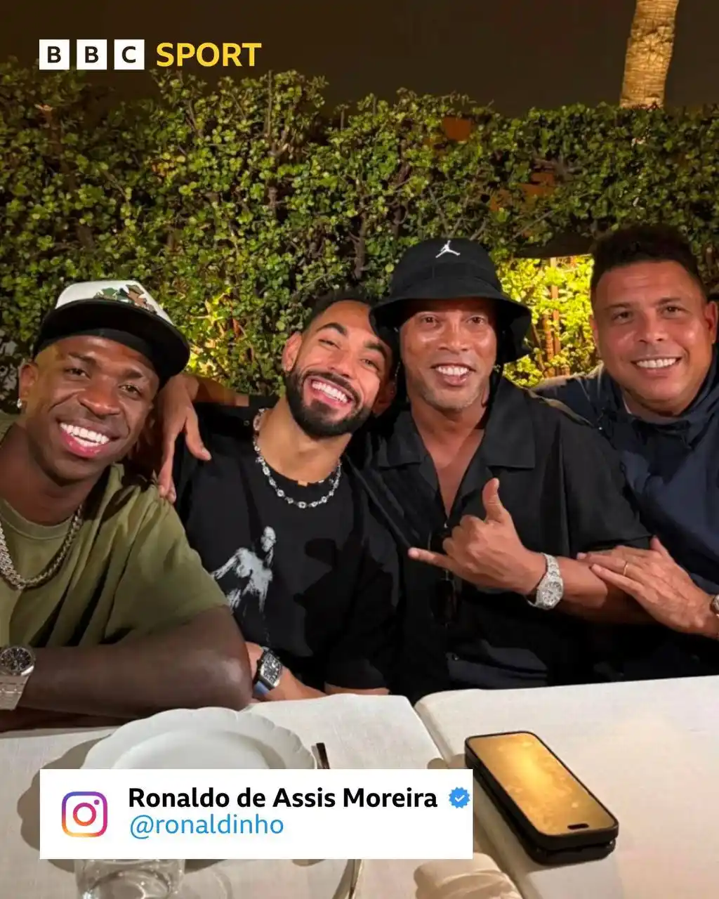 Image from Goal | Stream | Sports: What a link-up 🤩 Man Utd's new signing Matheus Cunha with Vinicius J...