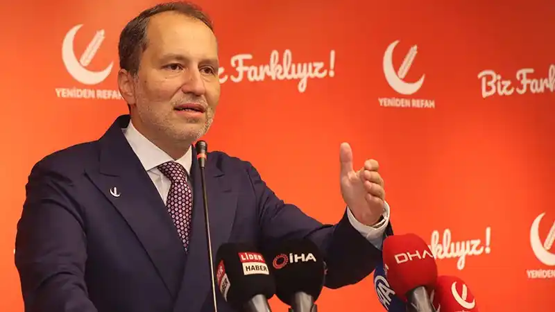 Image from Veryansın Tv: Yeniden Refah Partisi Genel Başkanı Fatih Erbakan, Gelecek Partisi lid...