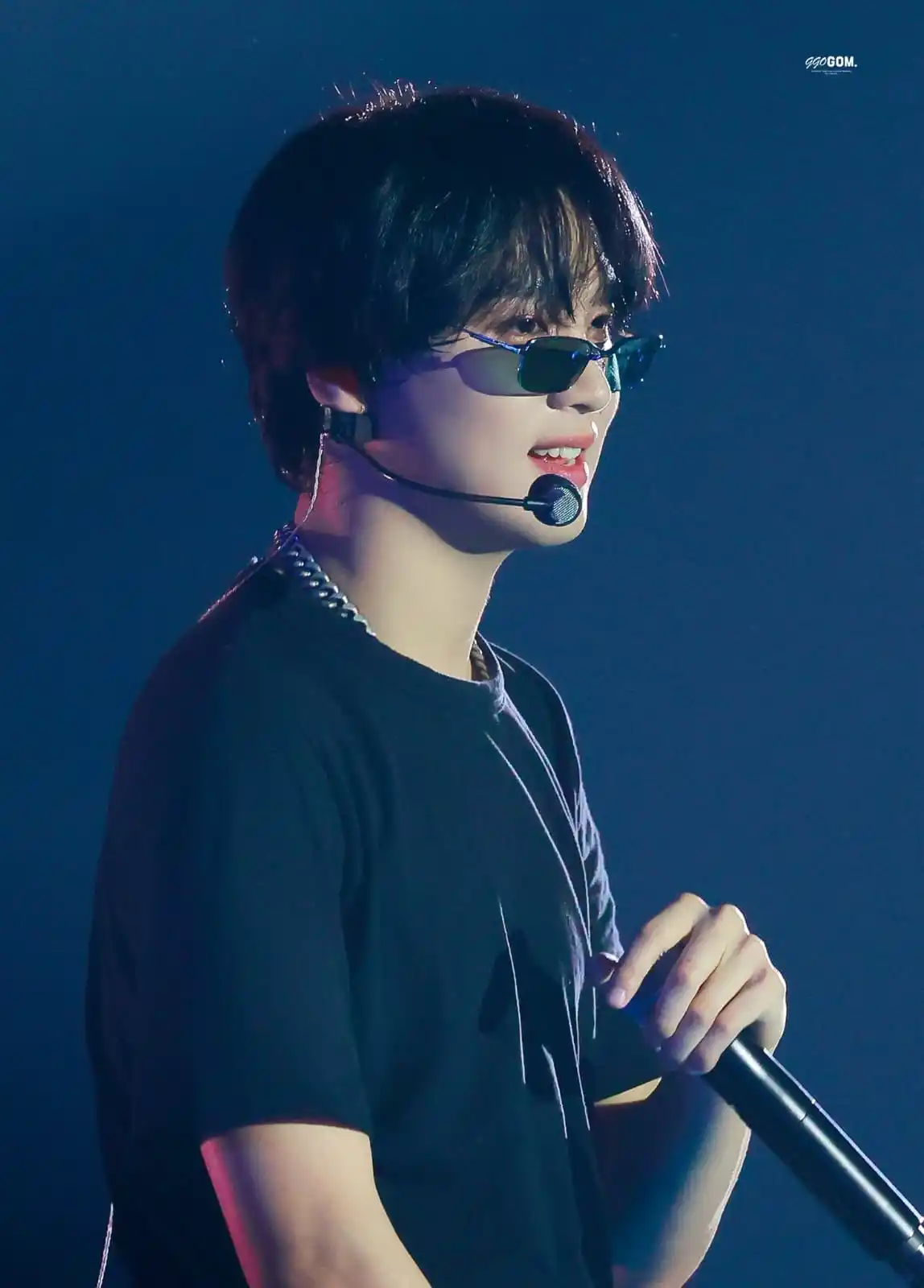 HOLO DEPAN MATA👀✨️💎 post