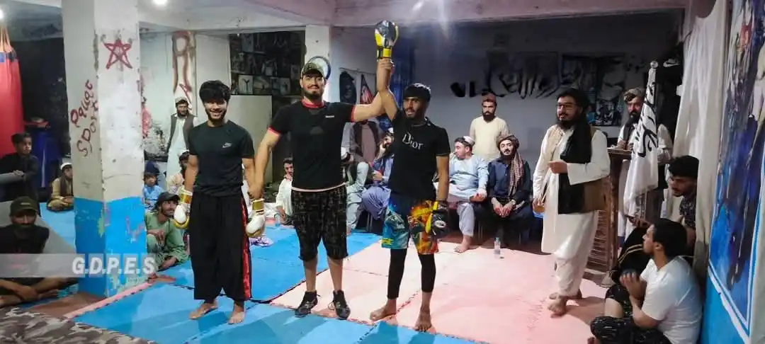 Image from د المپیک، بدني روزنې او ورزش عمومي ریاست: زابل کې د ۲۱ ورزشکارانو ترمنځ د قوت الرمي سيالۍ وشوې جمعه، د غبرگولي...