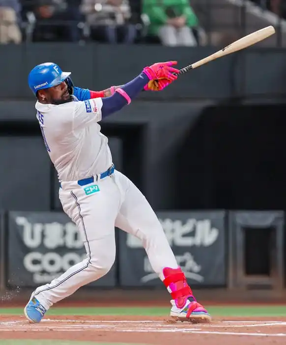 Image from Béisbol Japonés.com: 🚨¡ATENCIÓN!🚨 🇩🇴Franmil Reyes remolcó hoy (10/06/2025) una carrera ...