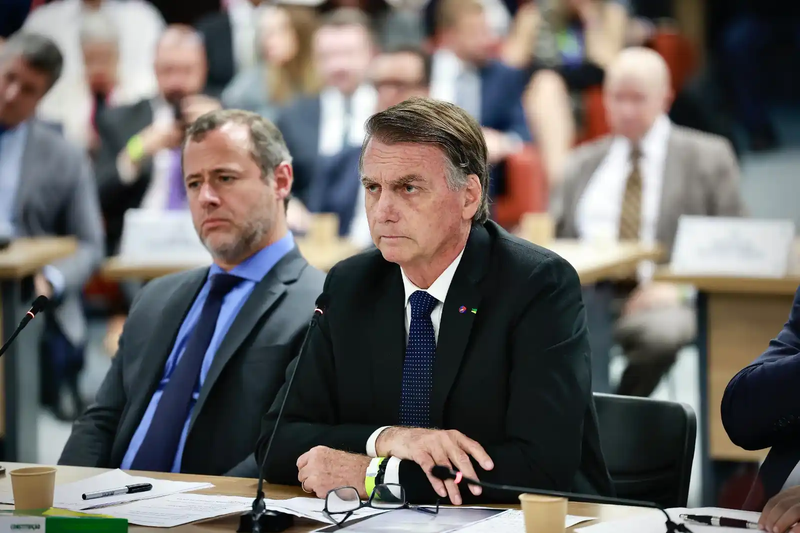 Image from ESTADÃO | Notícias do Brasil e do mundo: ⚖️ *BOLSONARO PEDE DESCULPA* *Ao vivo:* Ex-presidente diz que alegaçõ...