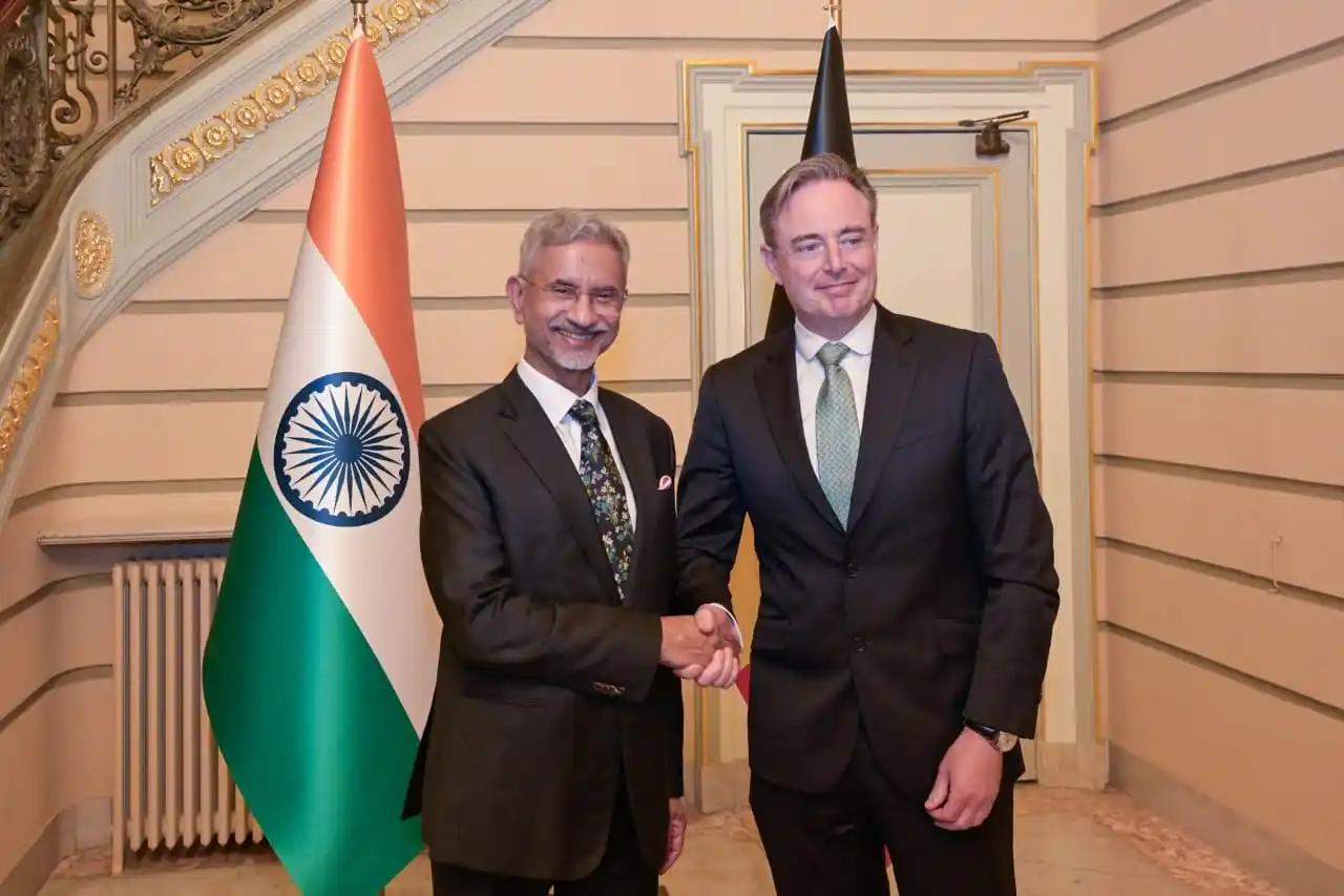 Image from Ministry of External Affairs, India: EAM Dr. S. Jaishankar: Delighted to call on Prime Minister Bart De We...