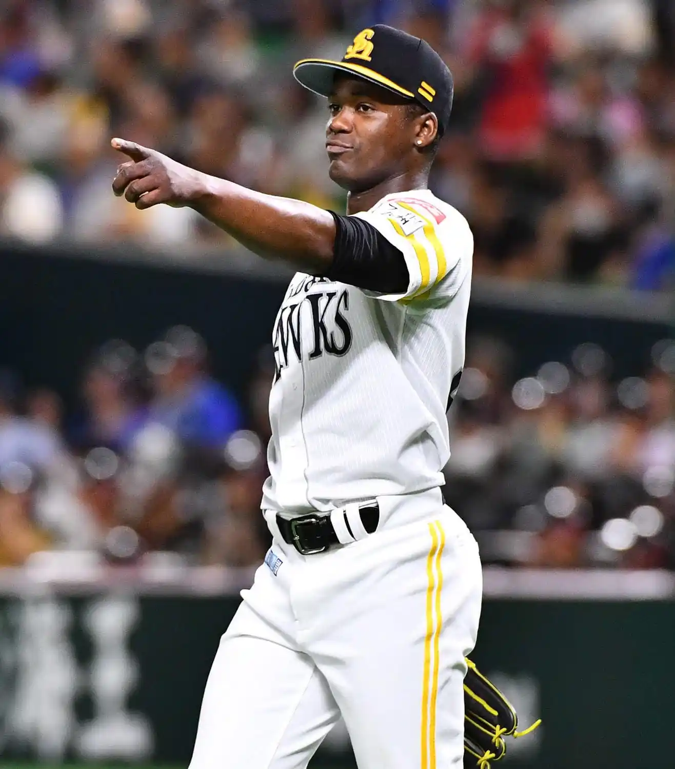 Image from Béisbol Japonés.com: 🚨¡JUEGO COMPLETO!🚨 🇨🇺Liván Moinelo dictó hoy (13/06/2025) otra cát...