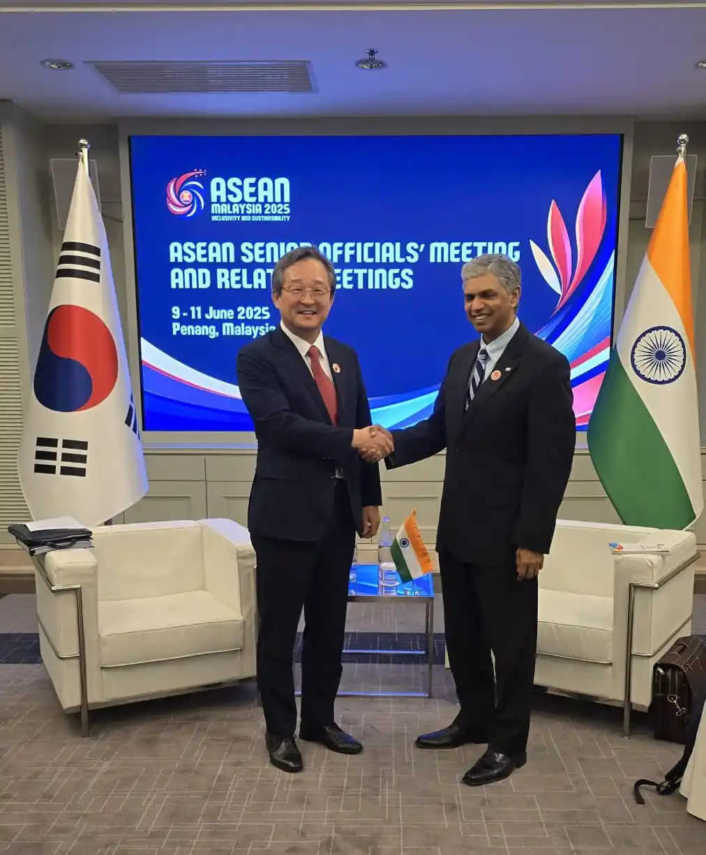 Image from Ministry of External Affairs, India: Secretary (East) P. Kumaran met Mr. Chung Byung-won, Deputy Minister o...