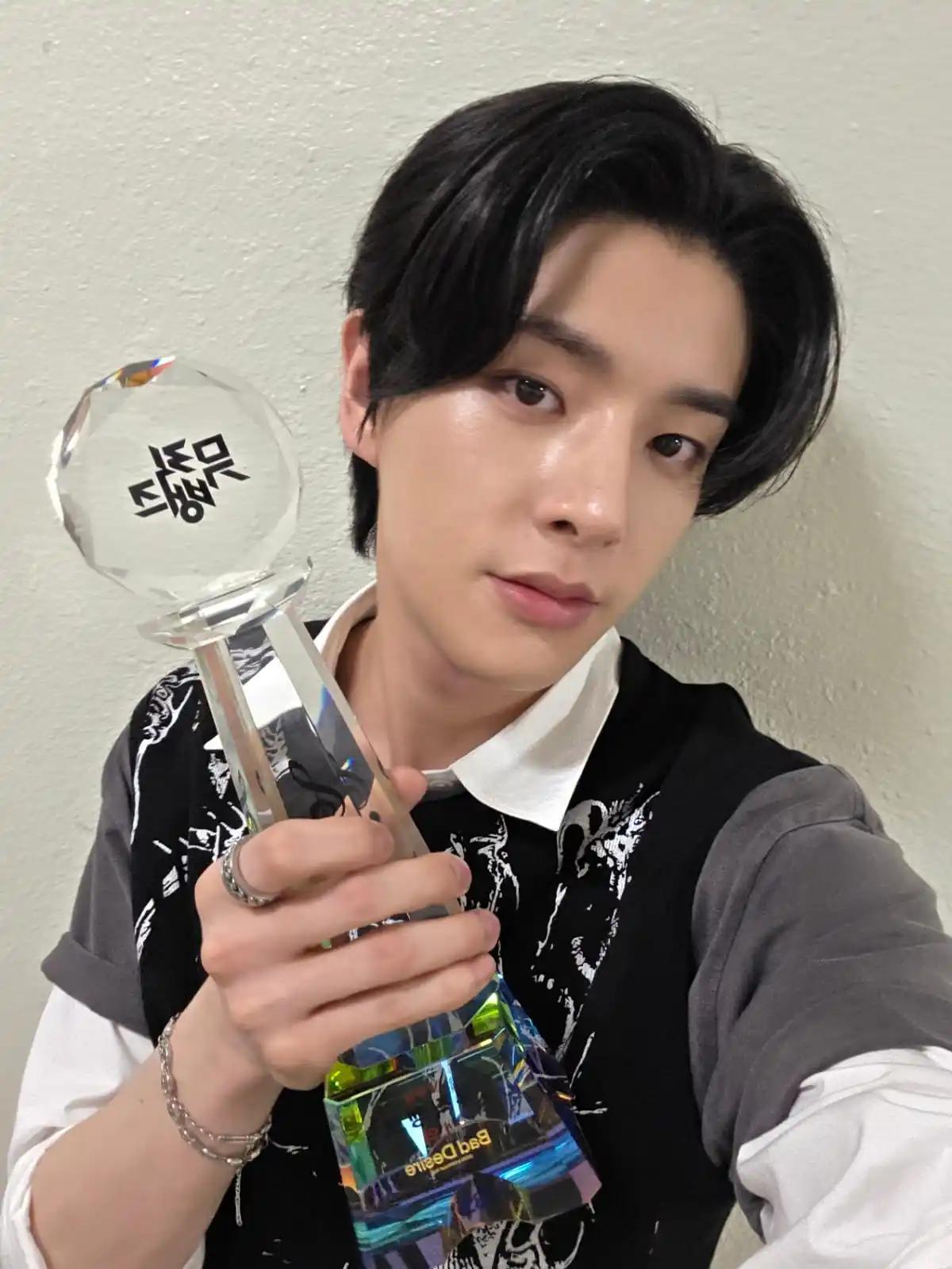Image from E𝗻ֺ𝗵ִ𝘆𝗽֟፝𝝴ִ𝗻ֺ U𝗽֟፝𝗱ֵ𝝰𝘁𝝴ִ: *⋆｡‧˚ʚ[  JAKE WEVERSE UPDATE ]ɞ˚‧｡⋆*  *˚ʚ🦮 :* engene terimakasihh!!!!...