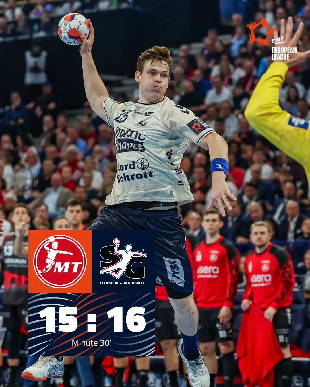 Image from SG Flensburg-Handewitt: Pause im spannenden Halbfinalspiel gegen die MT Melsungen! Nach schnel...