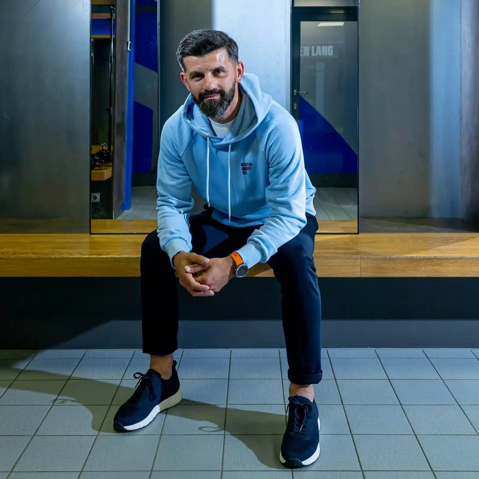 Image from FC Schalke 04: 🚨 SAVE THE DATE 🗓️ Am 21. Juni absolviert die Mannschaft unter Chef...