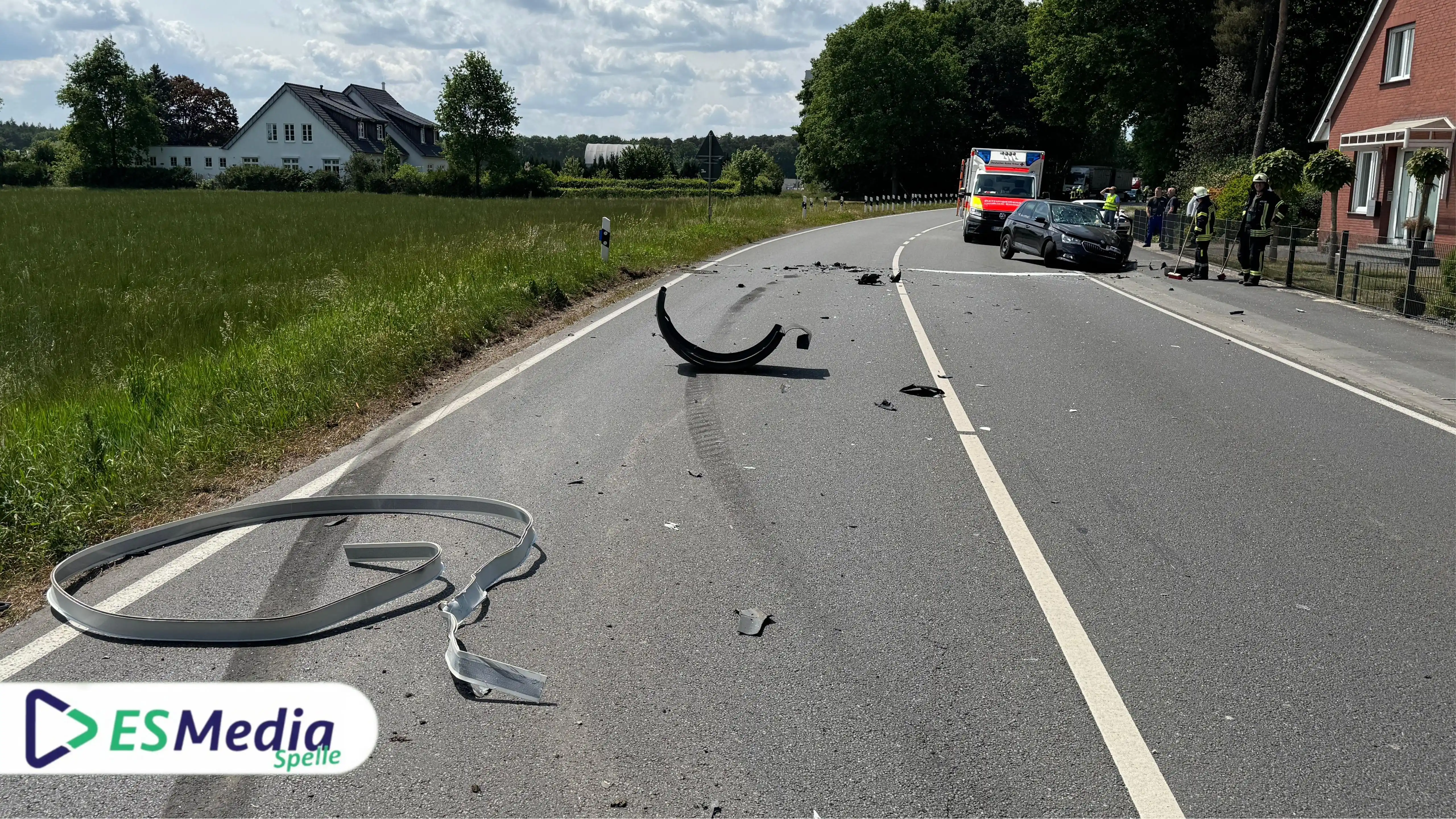 Image from ES Media Spelle: Achtung Verkehrsmeldung! Auf der Rheiner Straße in Venhaus hat sich a...