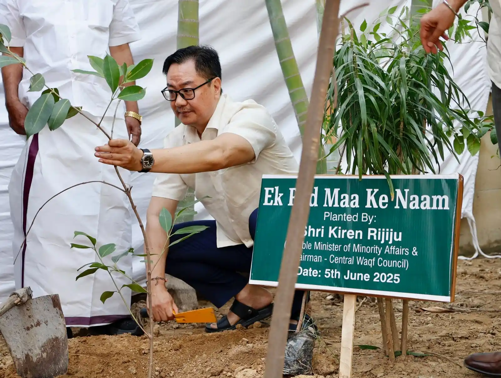 Image from cliQ India: Union Minority Affairs Minister, @KirenRijiju, led the Special Tree Pl...
