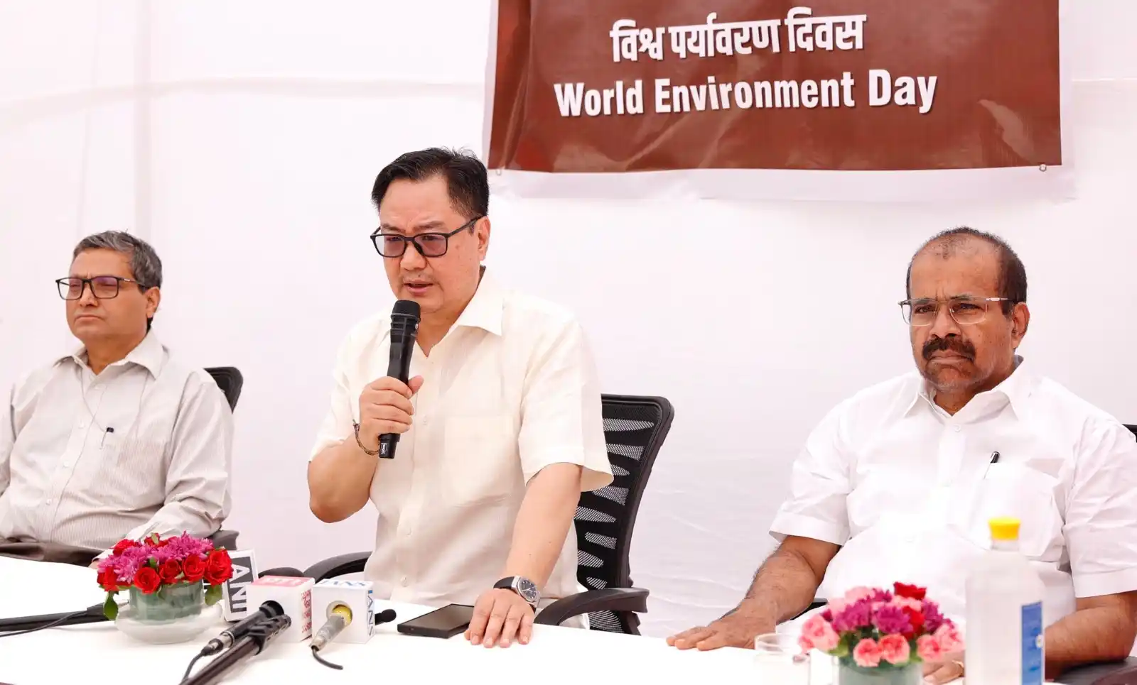 Image from cliQ India: Union Minority Affairs Minister, @KirenRijiju, led the Special Tree Pl...