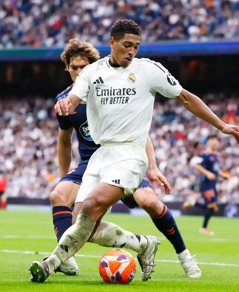 Image from SOCCER WORLD News HQ: Jude Bellingham will play as a central midfielder under Xabi Alonso at...