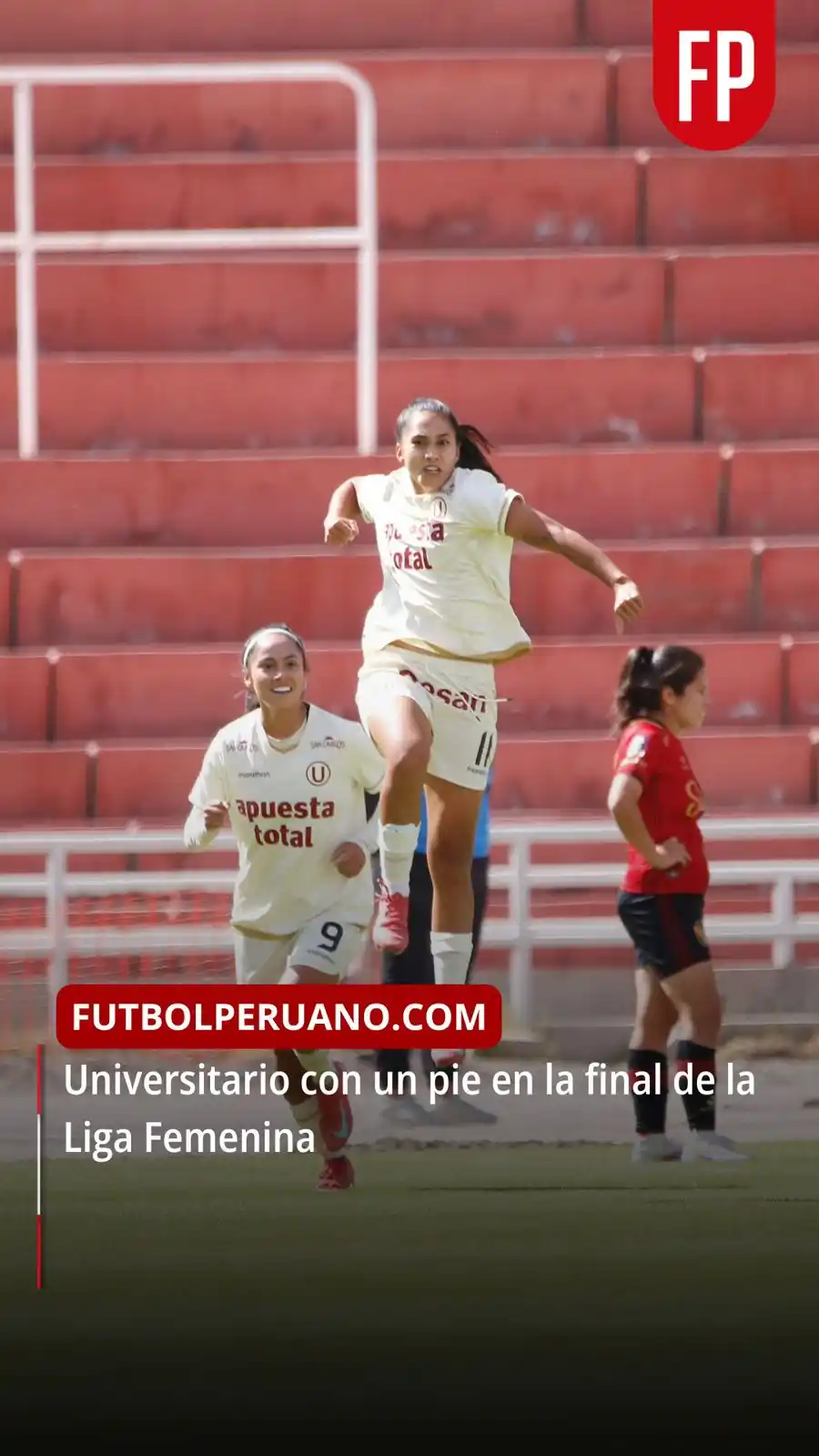 Image from FUTBOLPERUANO.COM: ¡La ‘U’ domina en Arequipa! 🏆 Universitario ganó 2‑0 a Melgar en la s...