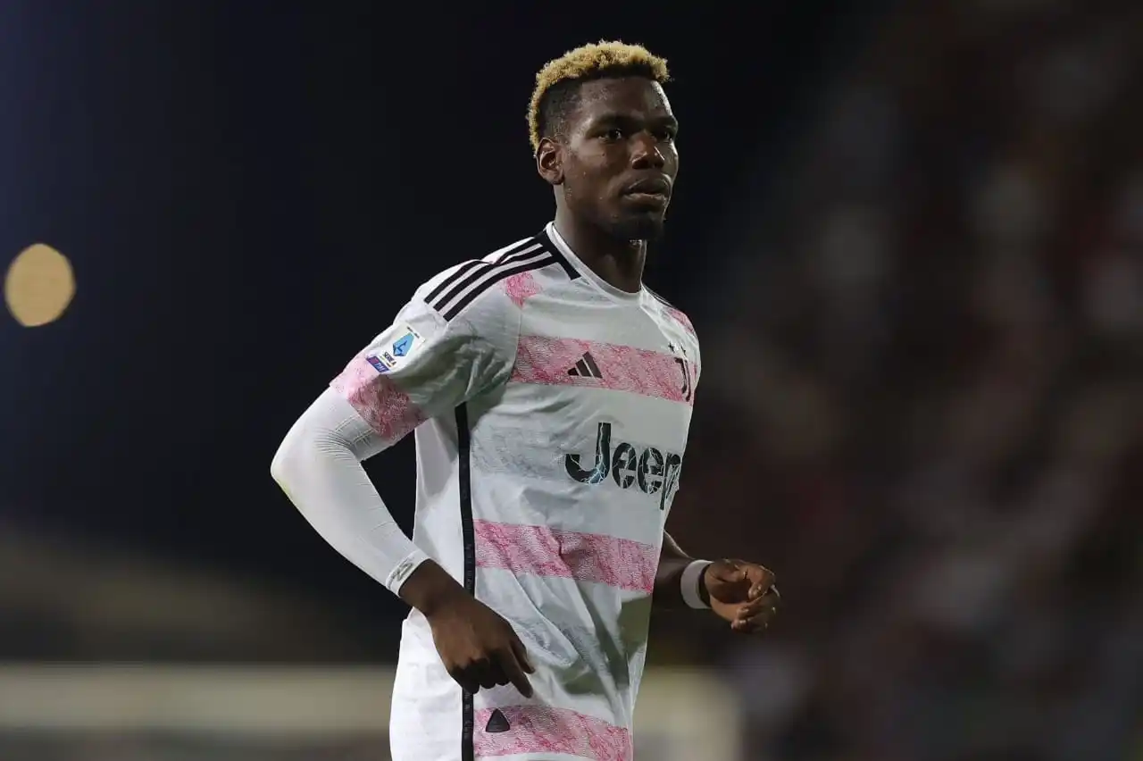 Image from SOCCER WORLD News HQ: Paul Pogba wants to join AS Monaco! The two parties now need to reac...