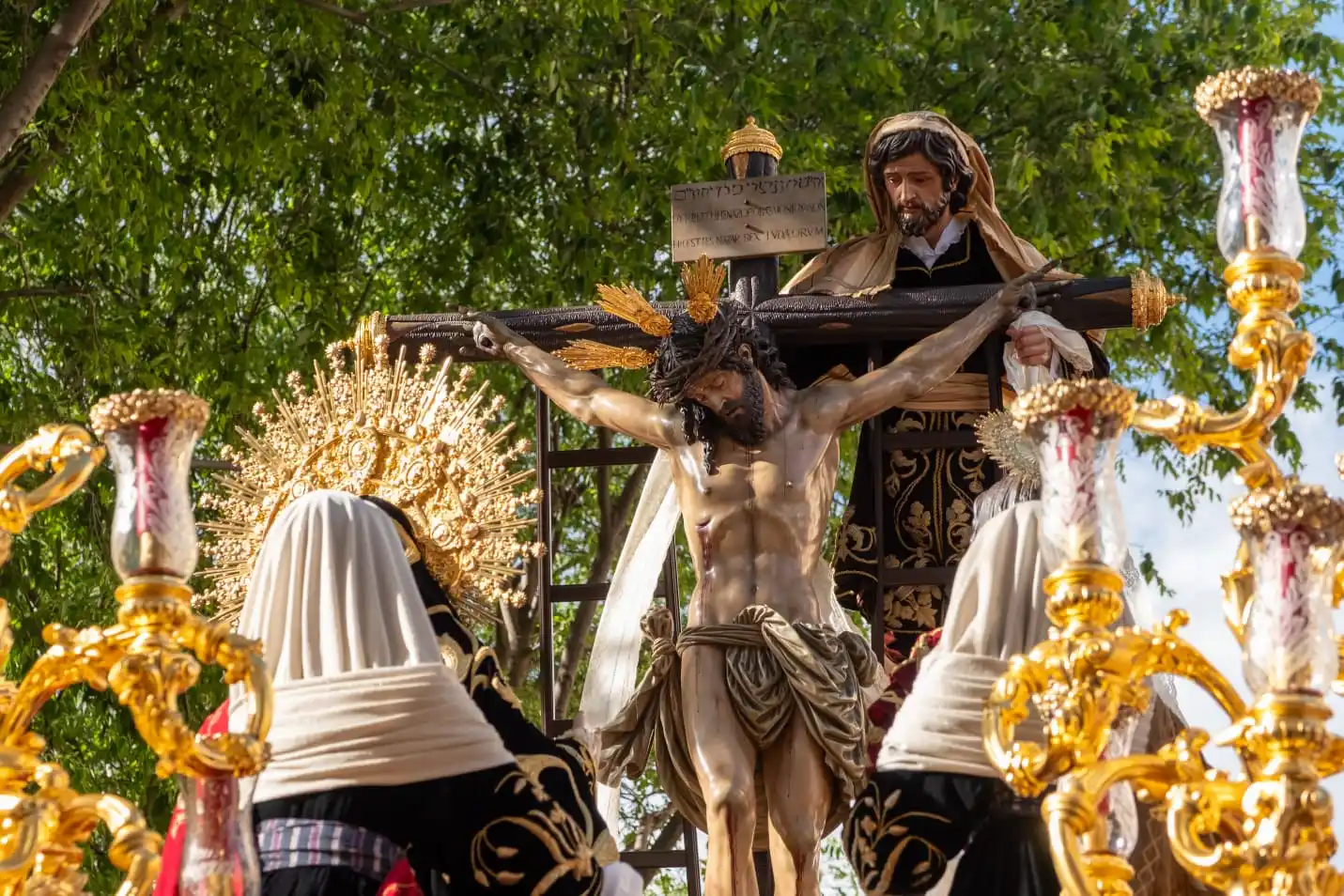 Image from Hermandad de la Trinidad: 🔴🔵 *<a class="text-blue-500 hover:underline cursor-pointer" href="/h...