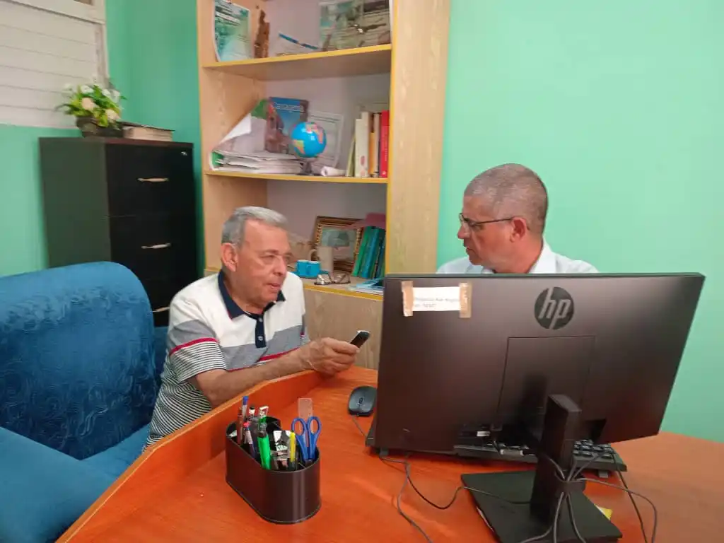 Image from Centro Meteorológico Provincial Ciego de Ávila: Hoy en la mañana visito nuestro centro meteorológico el director de pr...