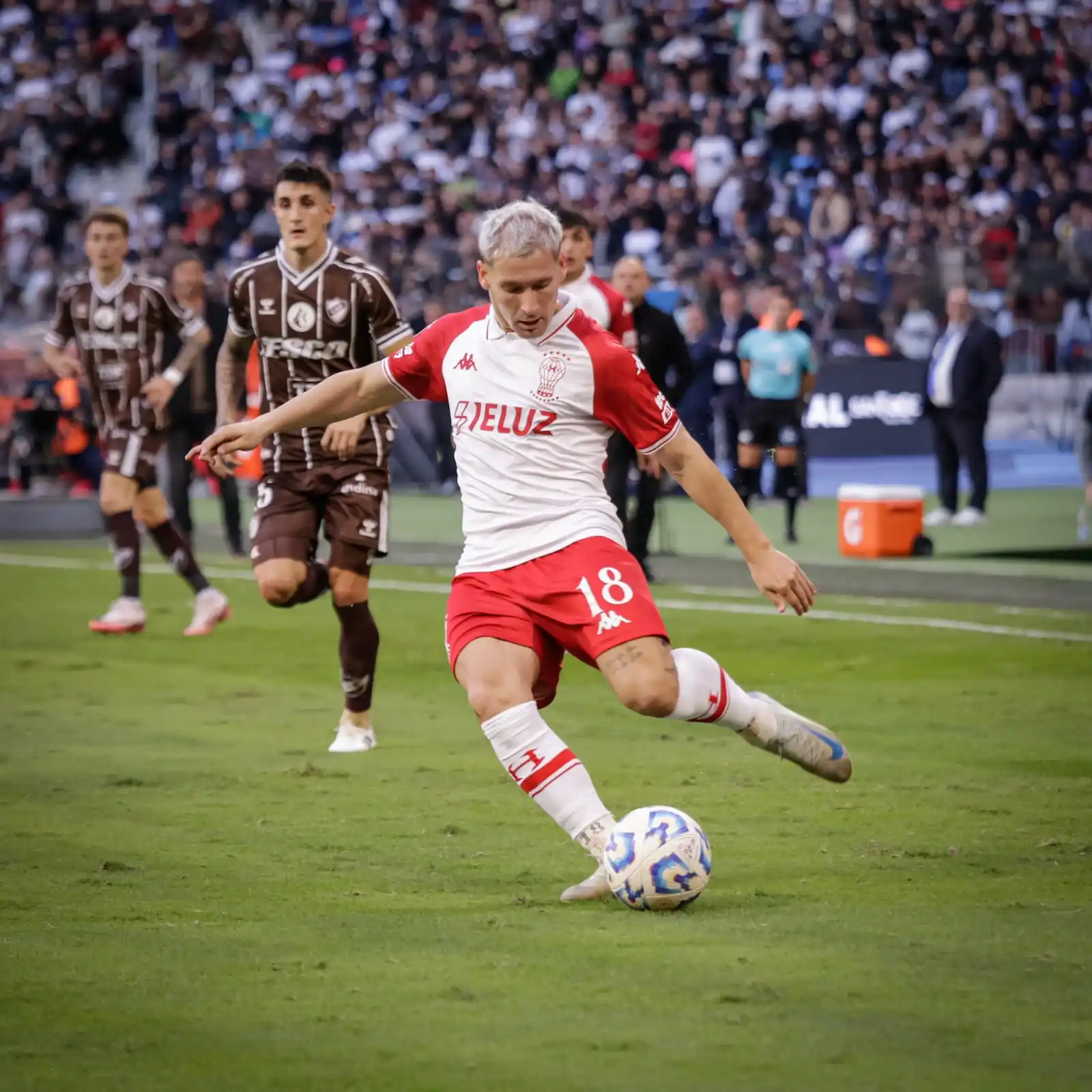 Image from Club Atlético Huracán: <a class="text-blue-500 hover:underline cursor-pointer" href="/hashtag...