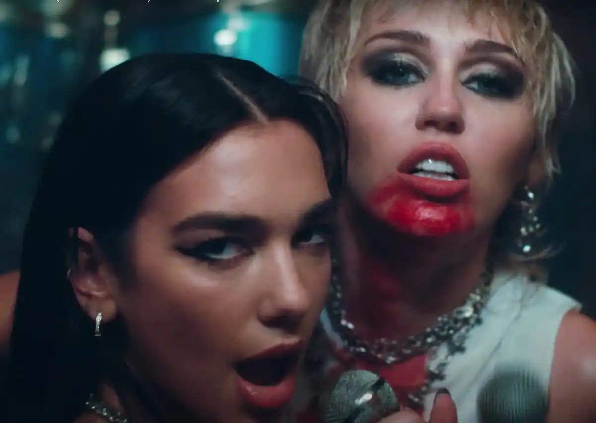 Image from UOL | Universo Dua Lipa : *Mandou a real* 😮 Miley Cyrus abriu o jogo sobre sua parceria com Dua...
