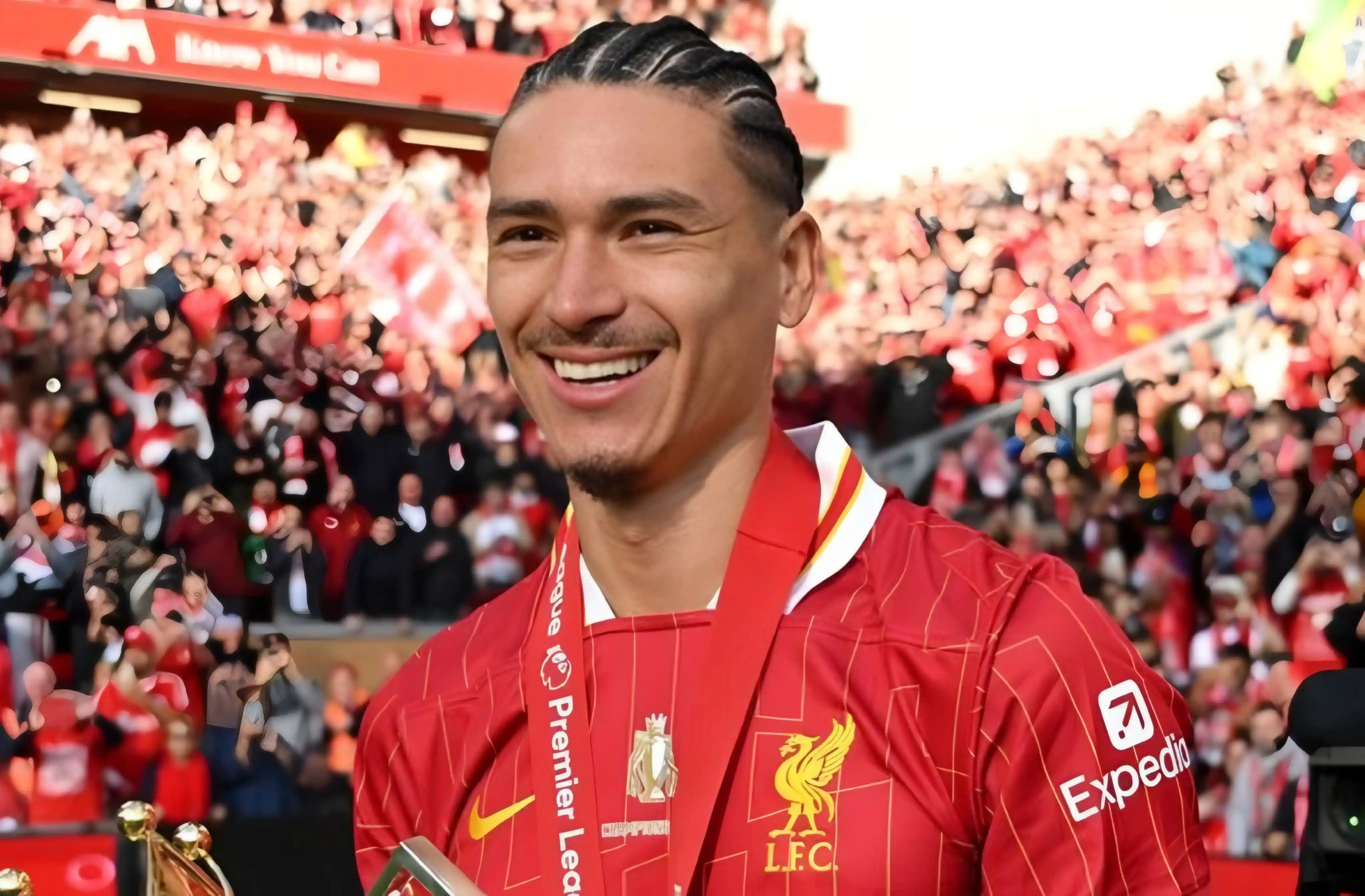 Image from king_Moosa10: 🚨 نابولي أمام فرصة ذهبية لضم داروين نونيز ، مهاجم ليفربول رفض عرض ضخ...