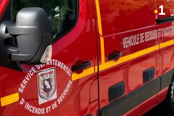 Image from Martinique La 1ère: 🚨 Un homme décède lors d'un accident de la route aux Trois-îlets 📲 h...