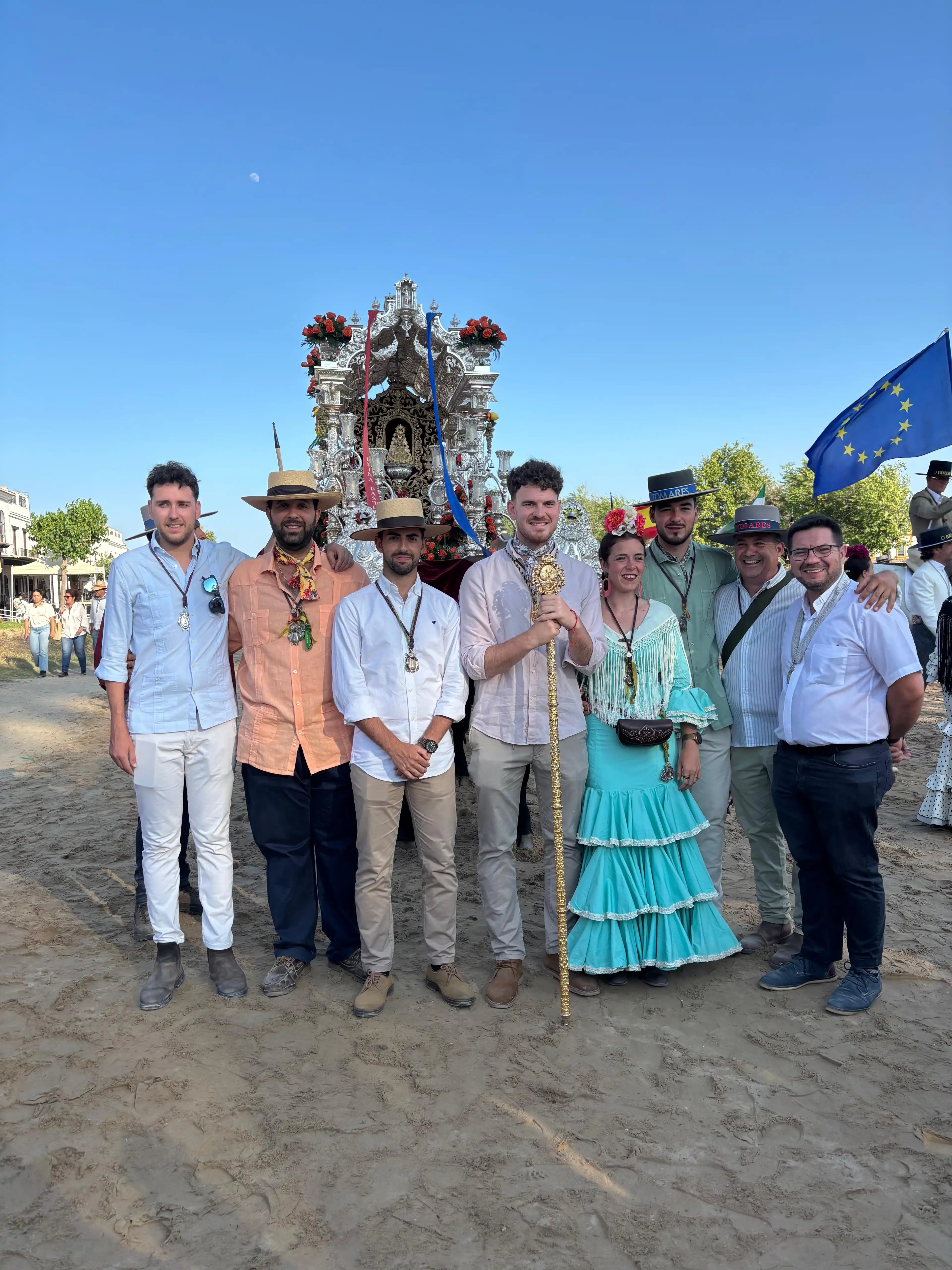 Image from Hermandad Sacramental Tomares: 𝙑𝙄𝘿𝘼 𝘿𝙀 𝙃𝙀𝙍𝙈𝘼𝙉𝘿𝘼𝘿 ⚫ En la jornada de hoy acompáñanos a...
