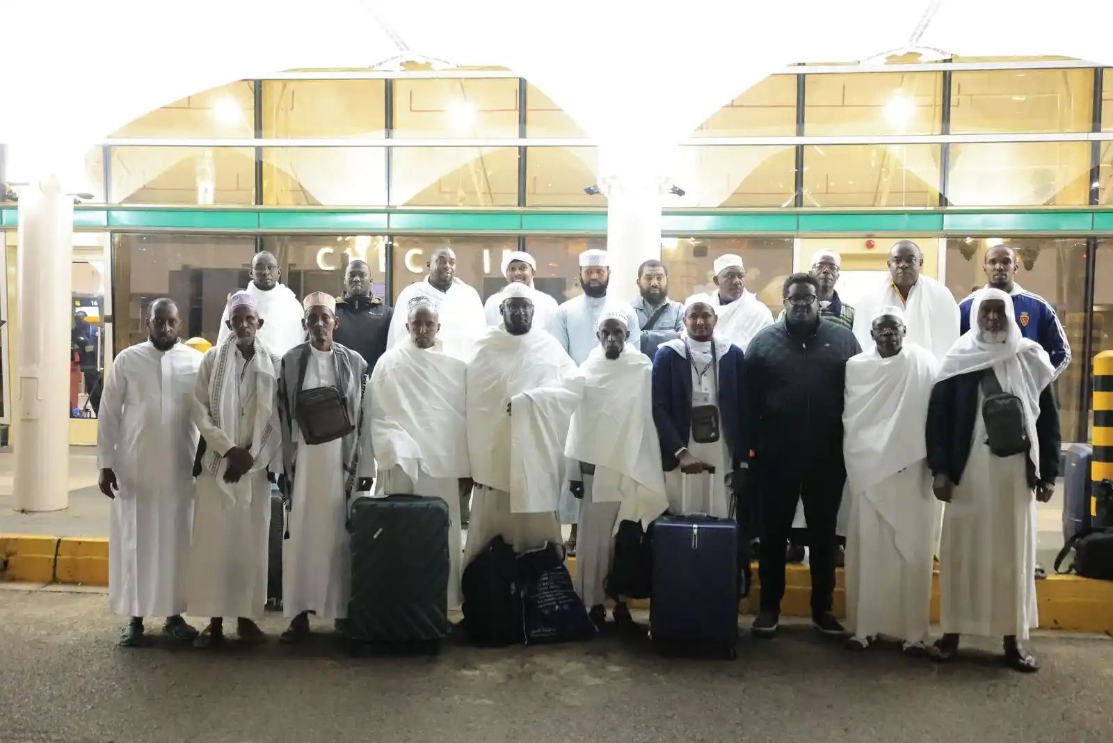 Image from Sakaja Johnson: *47 Imams Embark on Sacred Hajj Journey, Sponsored by Nairobi Governor...