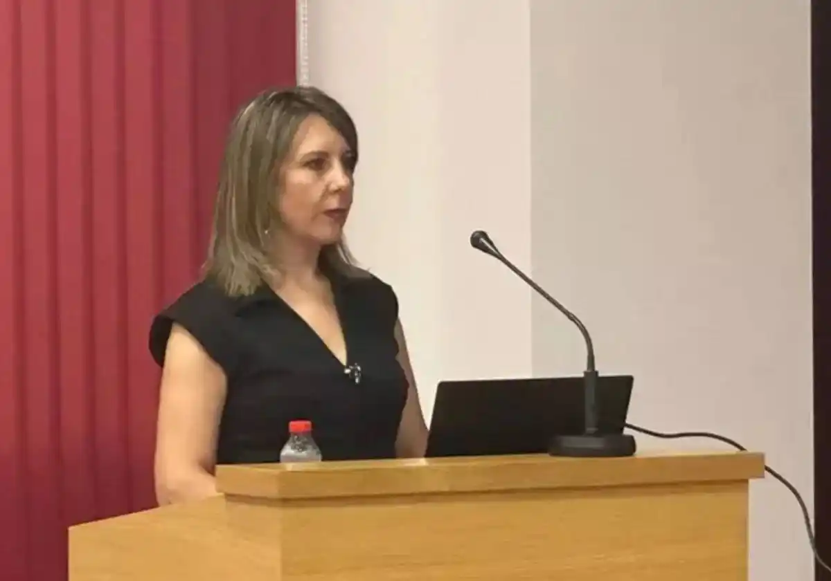 Image from ABC de Sevilla: 👩🏻⚕️ *Ana María Porcel, primera enfermera catedrática de la Univers...