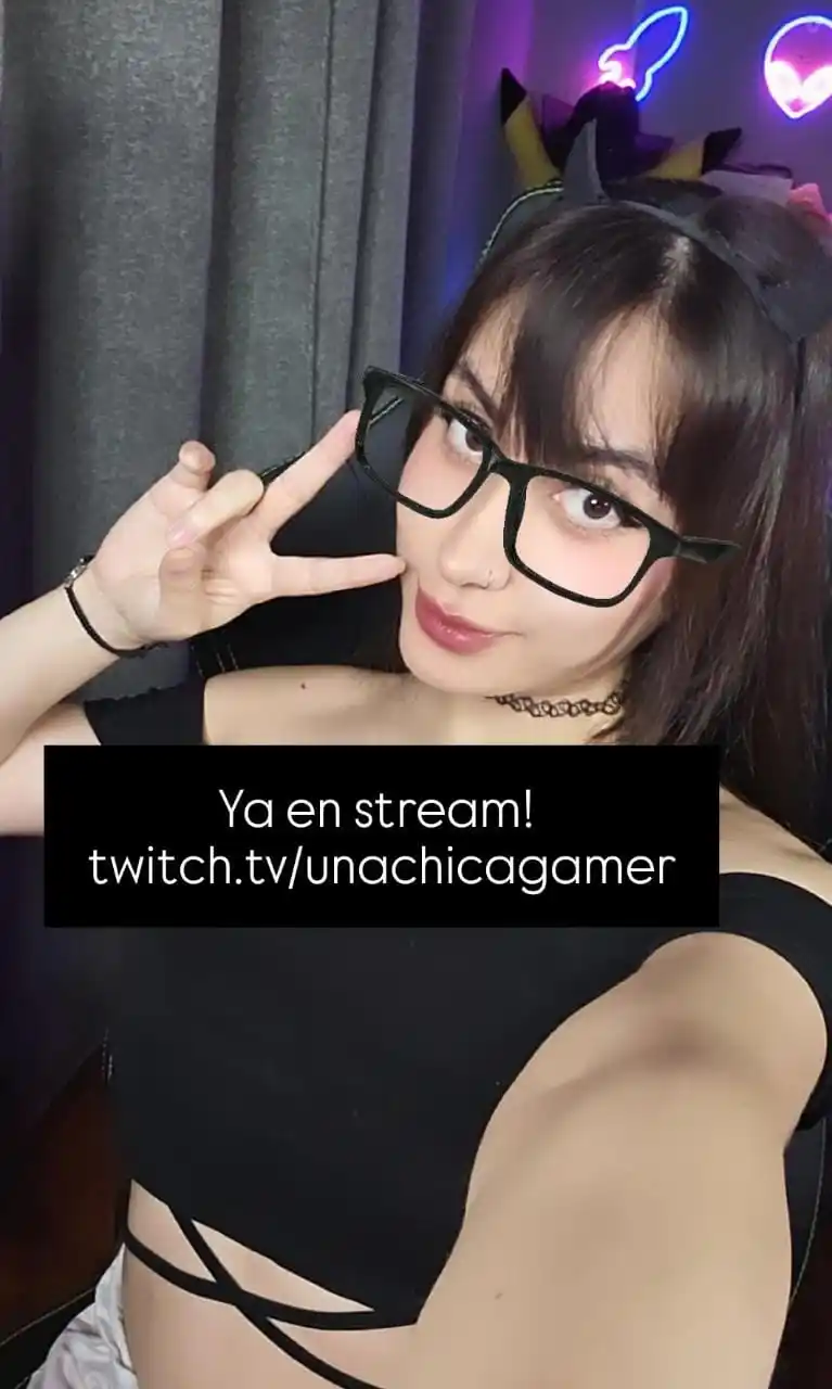 Image from Una Chica Gamer Más: https://www.twitch.tv/unachicagamer...